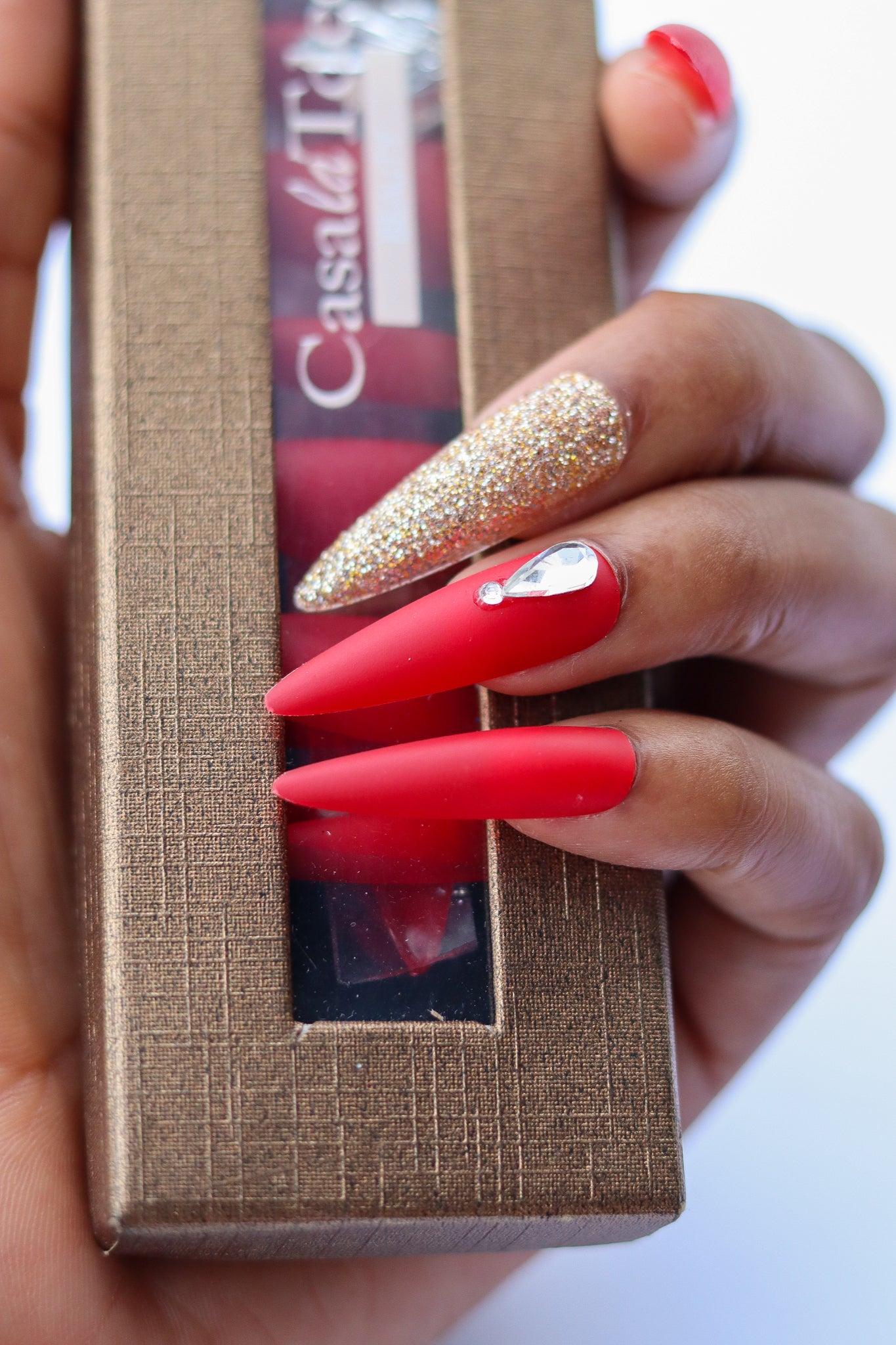 Red Glam Press-on nails